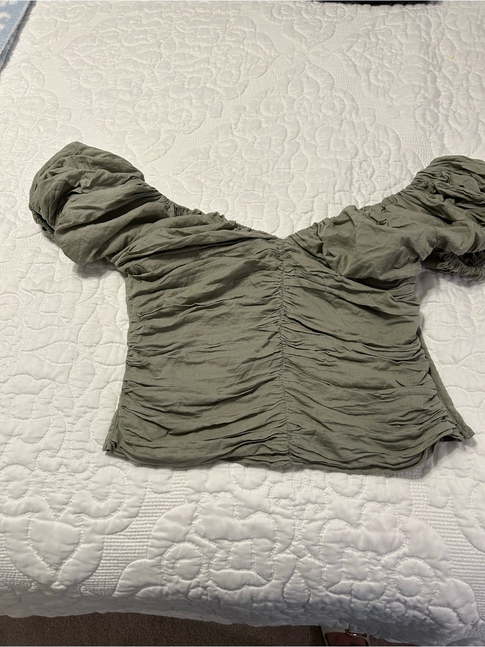 Abercrombie and Fitch  Ruched Sage Green On or Off-Shoulder Women's Top
